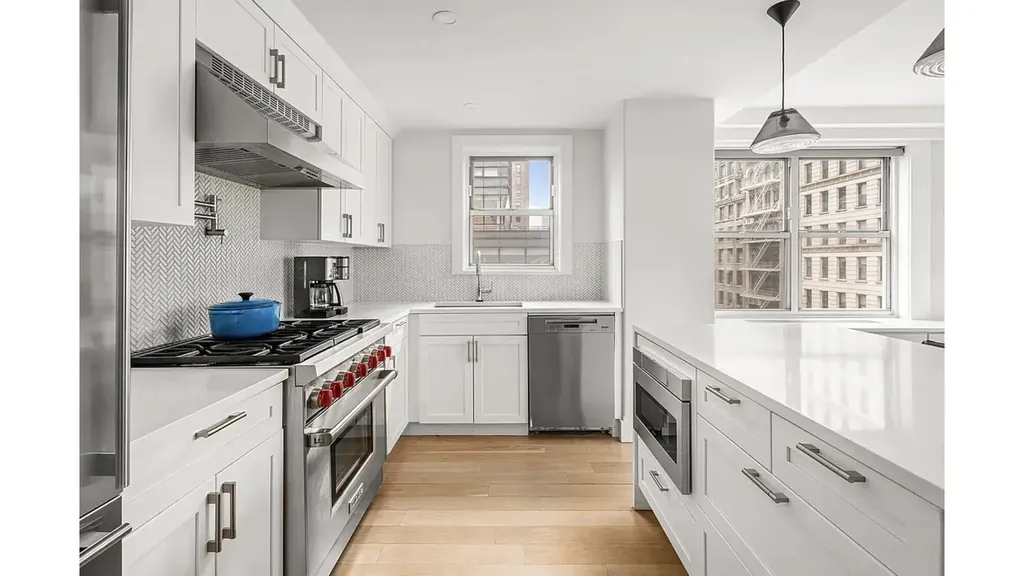 69 5th Avenue New York City NY 10003
