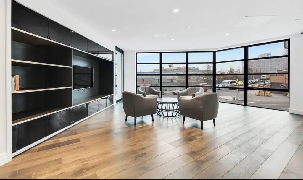13-33 Jackson Avenue New York City NY 11101