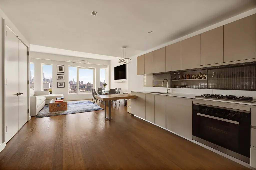 202 Broome Street New York City NY 10002