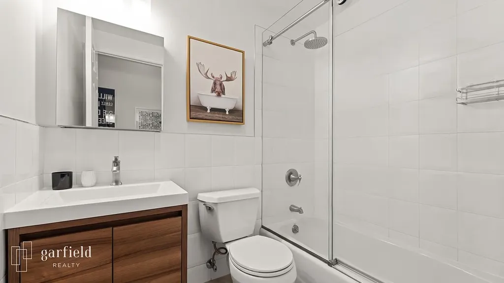 346 E 7th Street New York City NY 11218