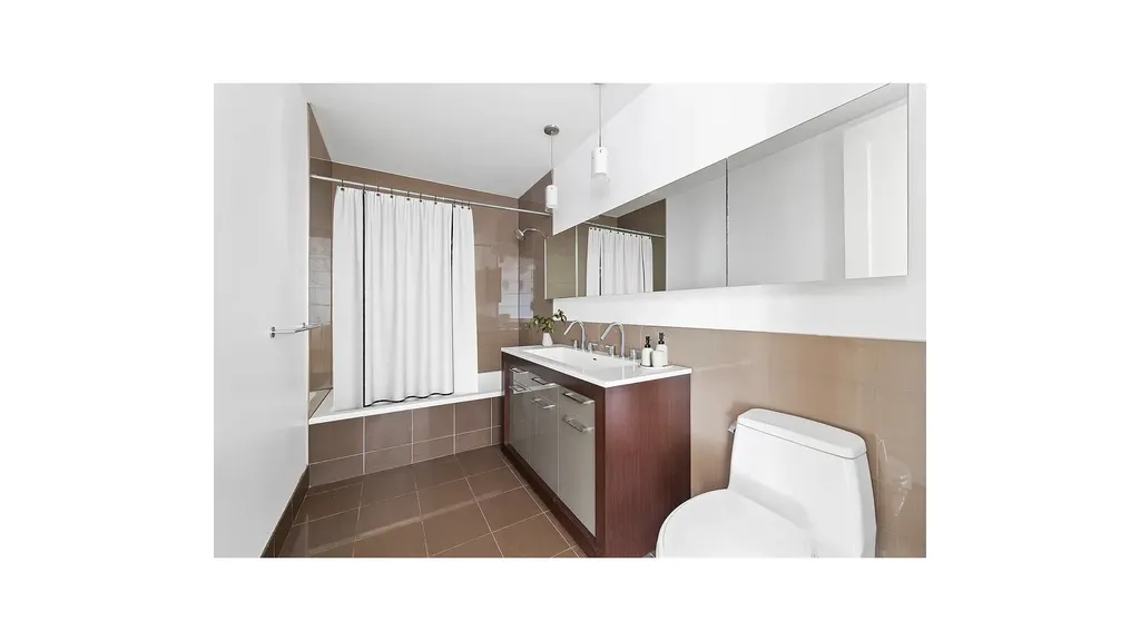 125 N 10th Street New York City NY 11211