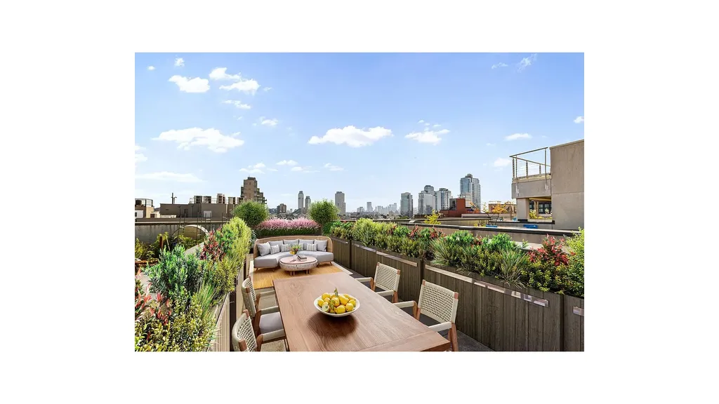 125 N 10th Street New York City NY 11211