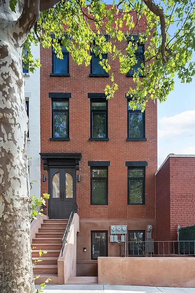 128 Summit Street New York City NY 11231