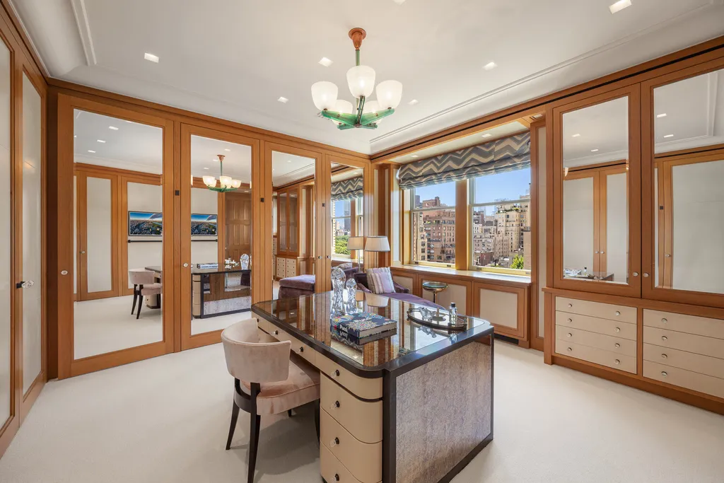 944 5th Avenue New York City NY 10021