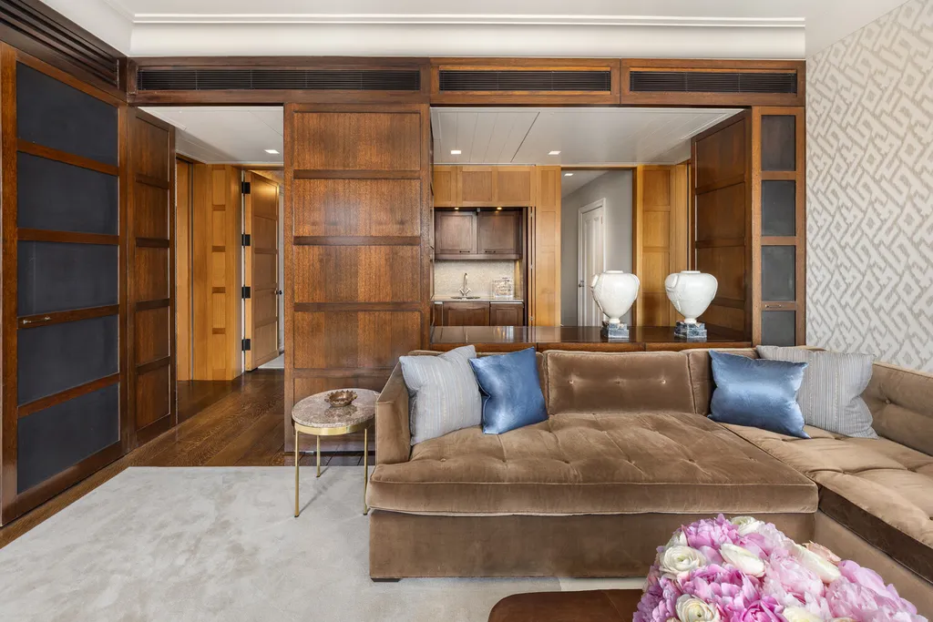 944 5th Avenue New York City NY 10021