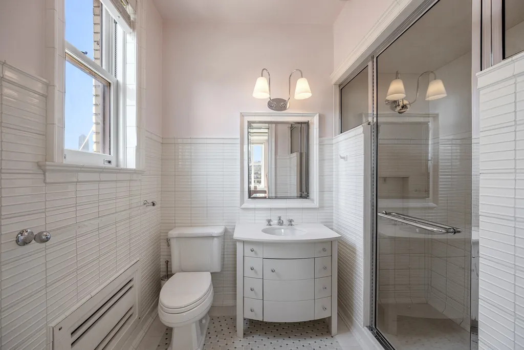 944 5th Avenue New York City NY 10021