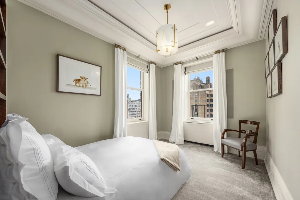 944 5th Avenue New York City NY 10021