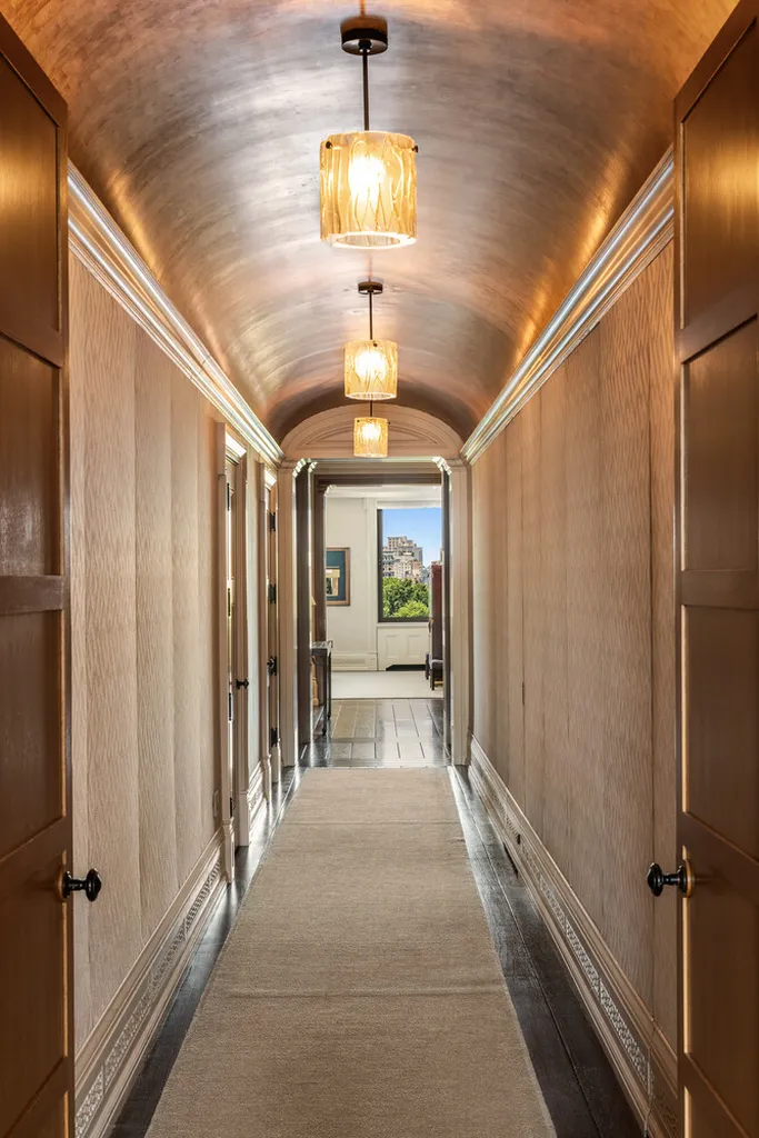 944 5th Avenue New York City NY 10021