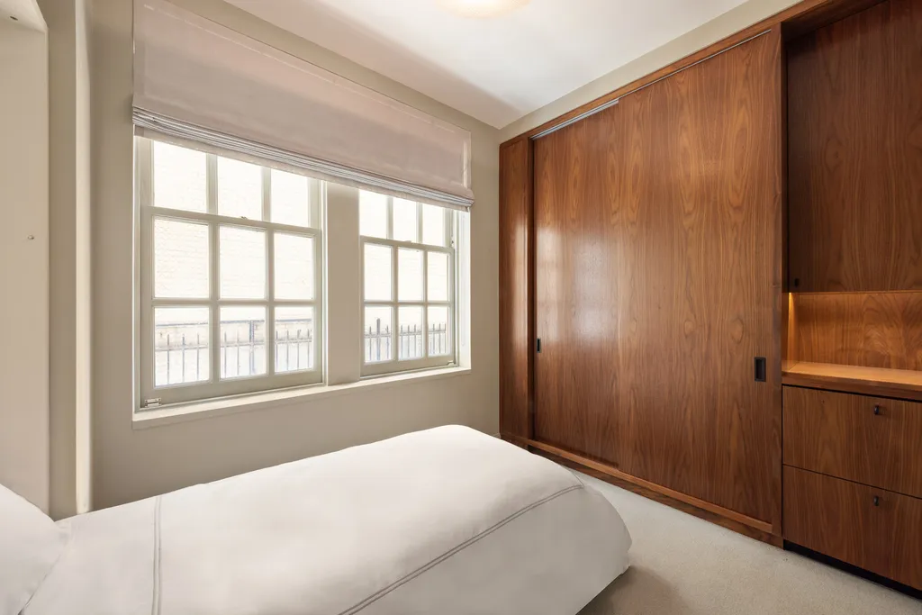 944 5th Avenue New York City NY 10021