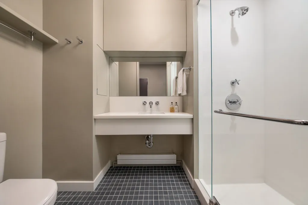 944 5th Avenue New York City NY 10021