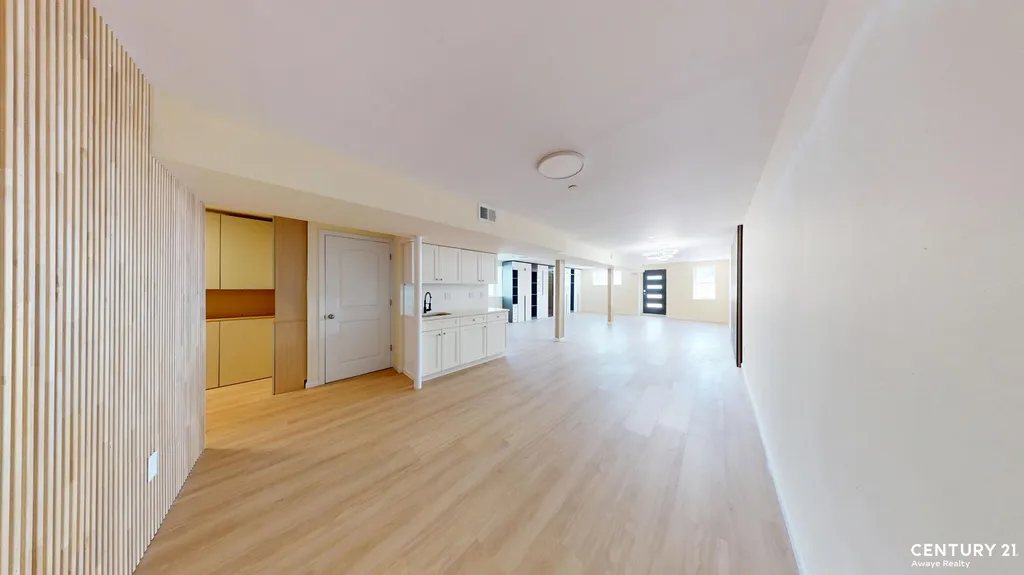 109 Gower Street New York City NY 10314