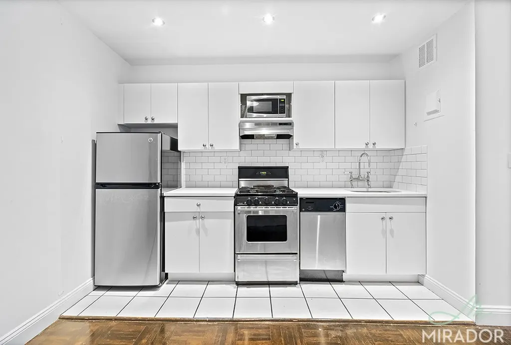 255 W 14th Street New York City NY 10011