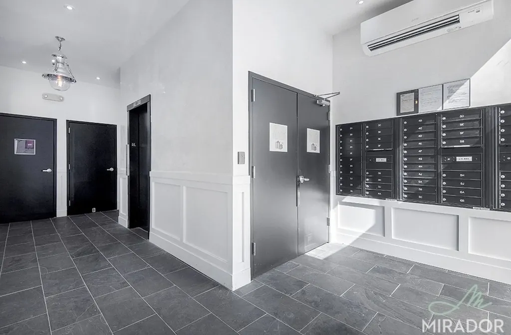 255 W 14th Street New York City NY 10011