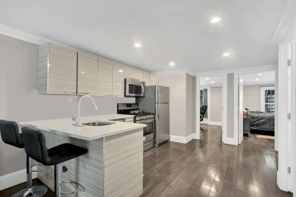 25 Pilling Street New York City NY 11207