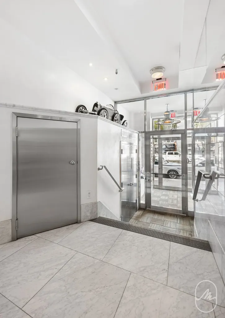 127 4th Avenue New York City NY 10003