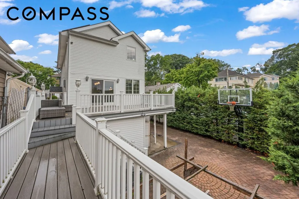 79 Sparkill Avenue New York City NY 10304
