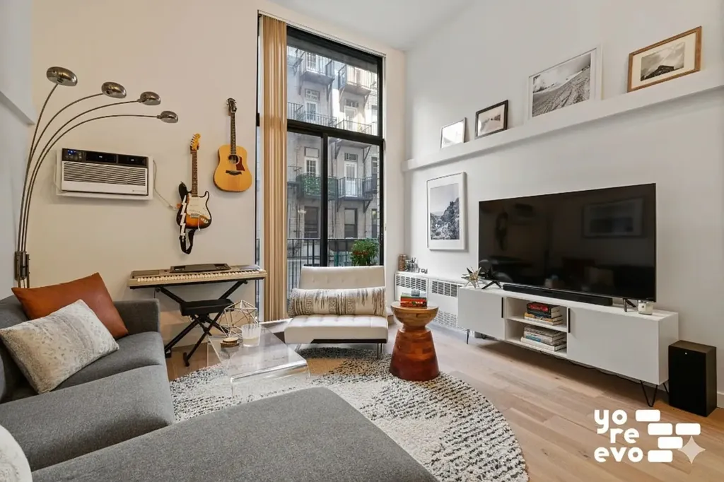 215 E 24th Street New York City NY 10010
