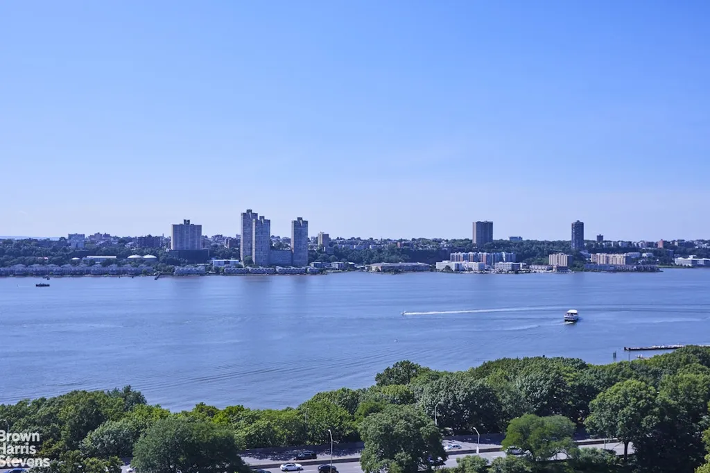11 Riverside Drive New York City NY 10023