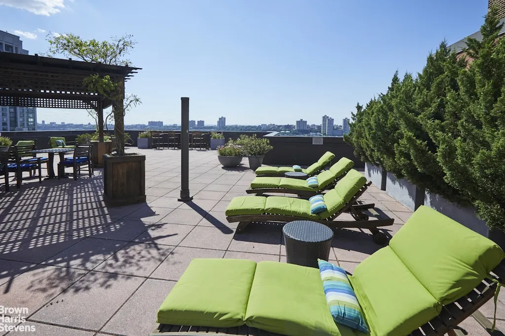 11 Riverside Drive New York City NY 10023