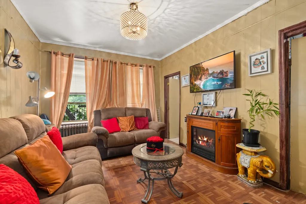 407 Keap Street New York City NY 11211