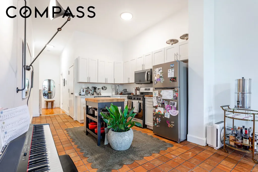 350 Myrtle Avenue New York City NY 11205