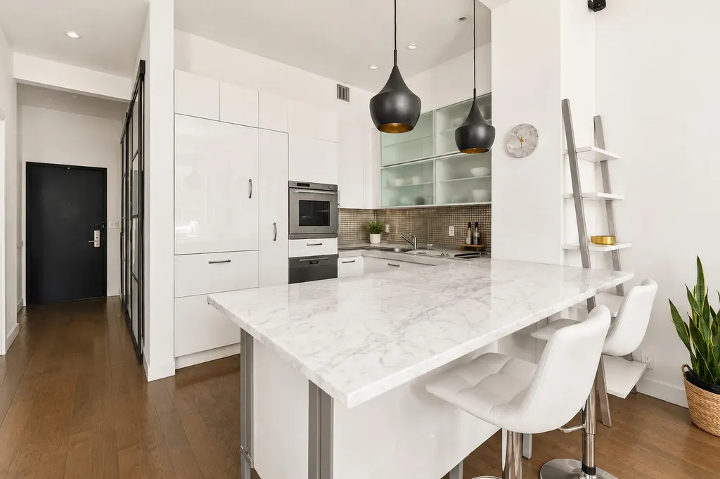 21 E 22nd Street New York City NY 10010