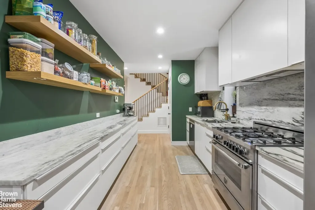 158 W 119th Street New York City NY 10026