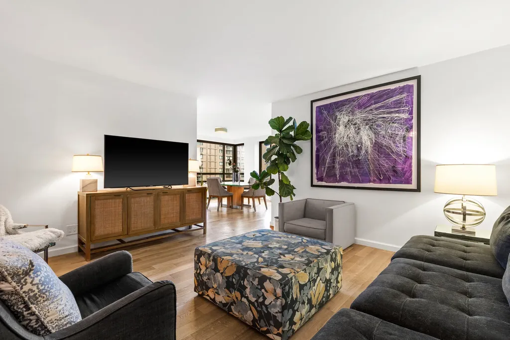 190 E 72nd Street New York City NY 10021