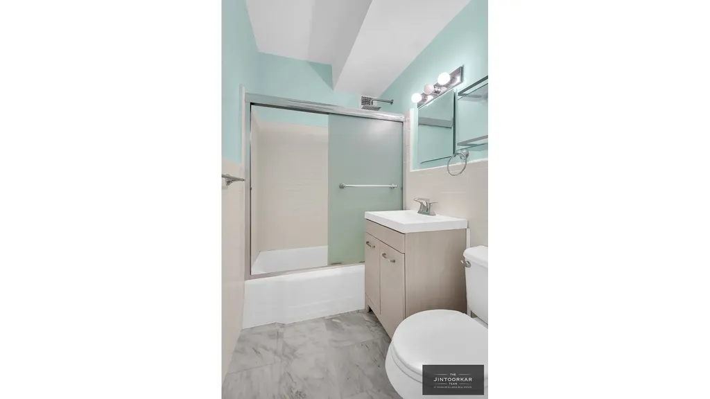 405 E 63rd Street New York City NY 10065