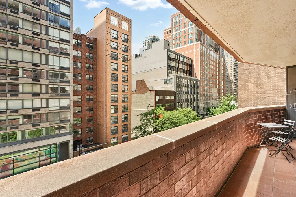 233 E 86th Street New York City NY 10028