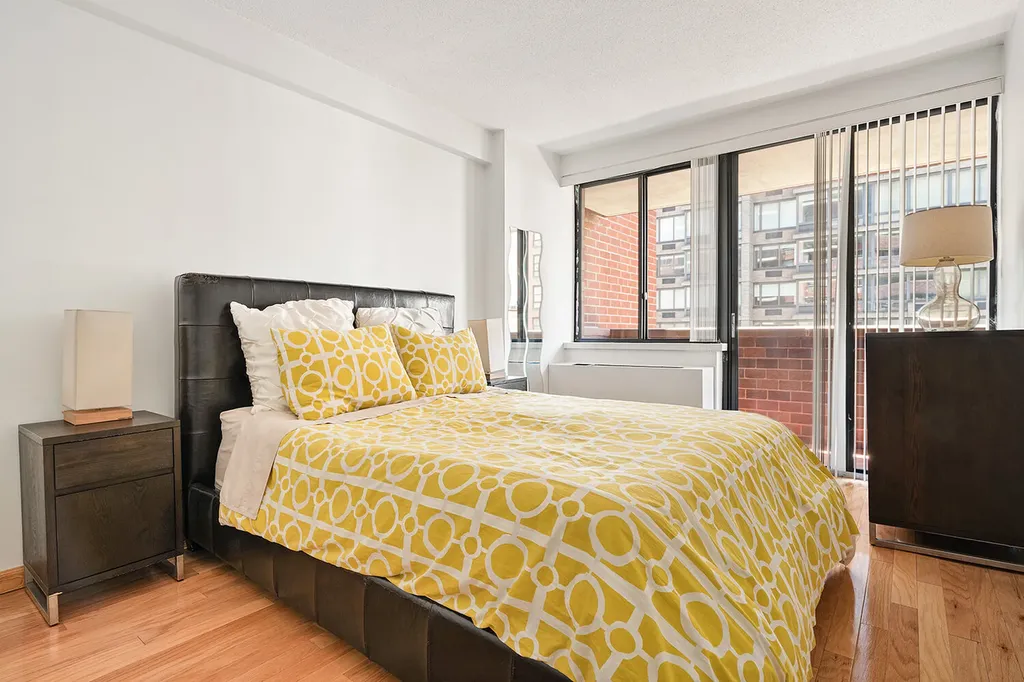 233 E 86th Street New York City NY 10028