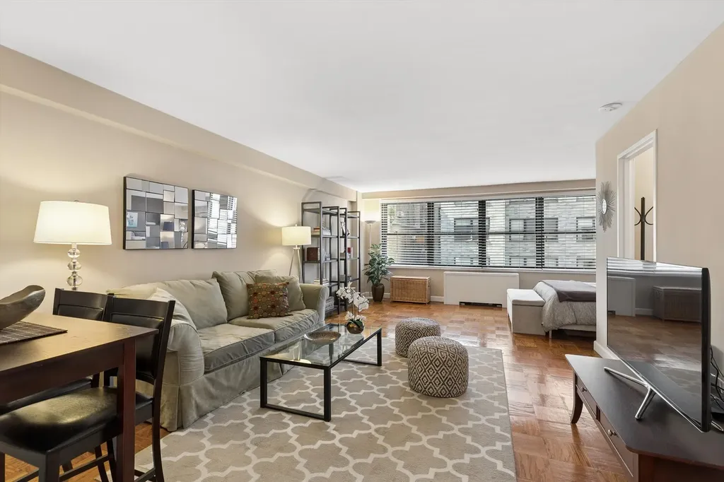 225 E 57th Street New York City NY 10022