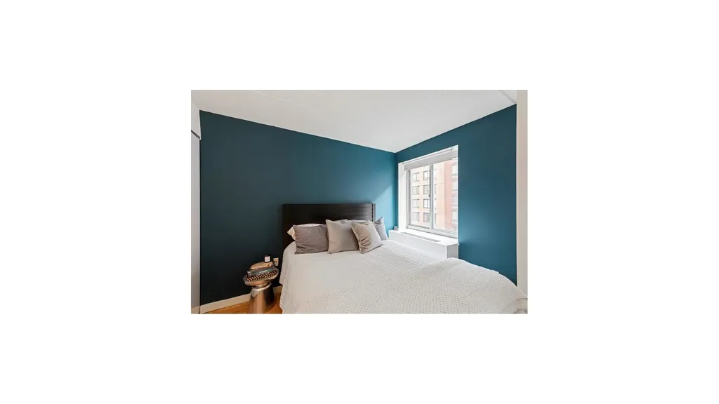 555 W 23rd Street New York City NY 10011