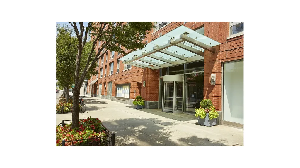 555 W 23rd Street New York City NY 10011