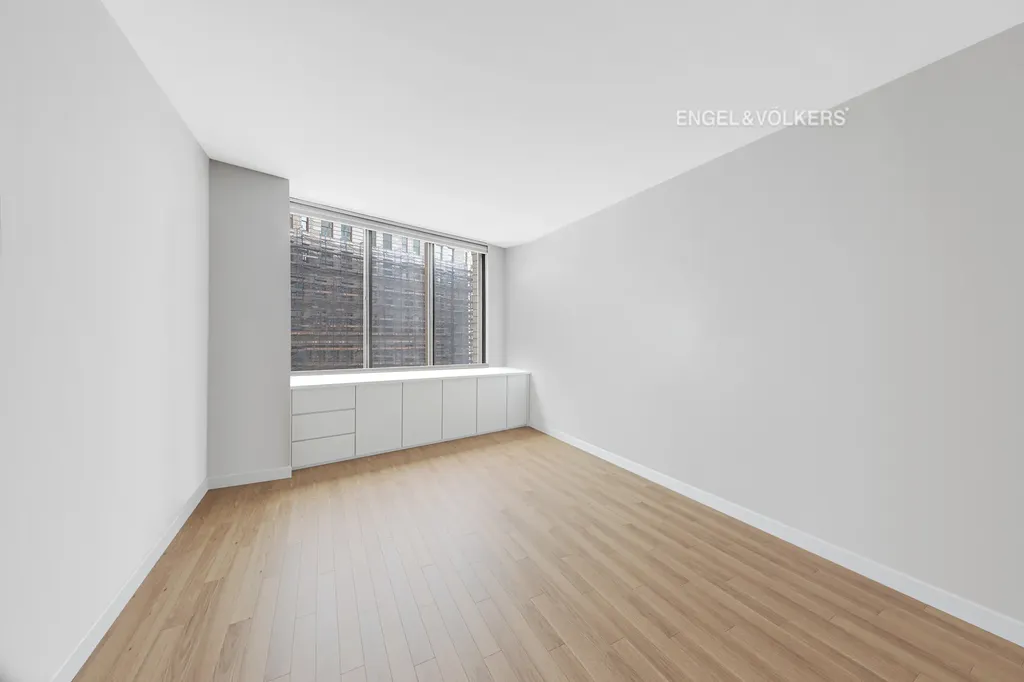 5 E 22nd Street New York City NY 10010
