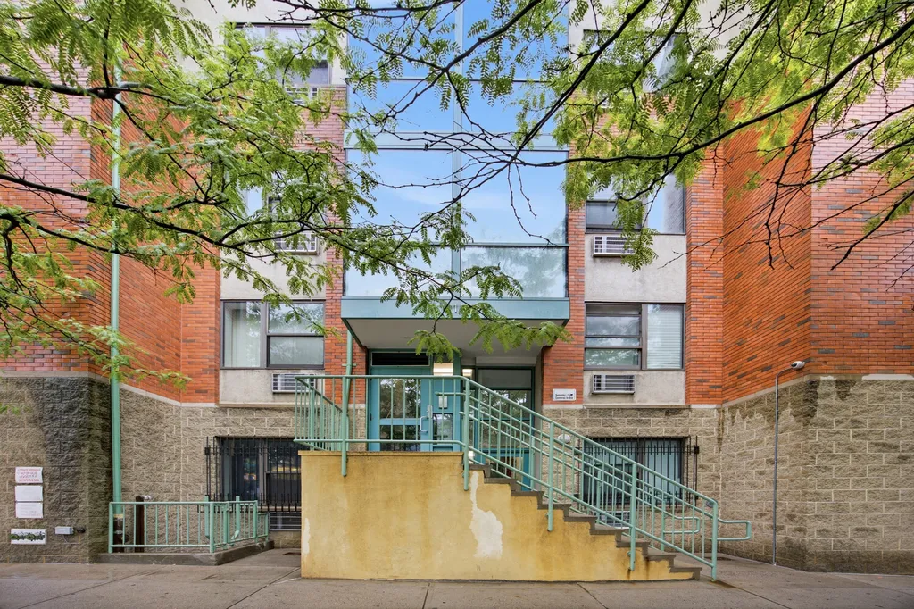 118 Schenectady Avenue New York City NY 11213