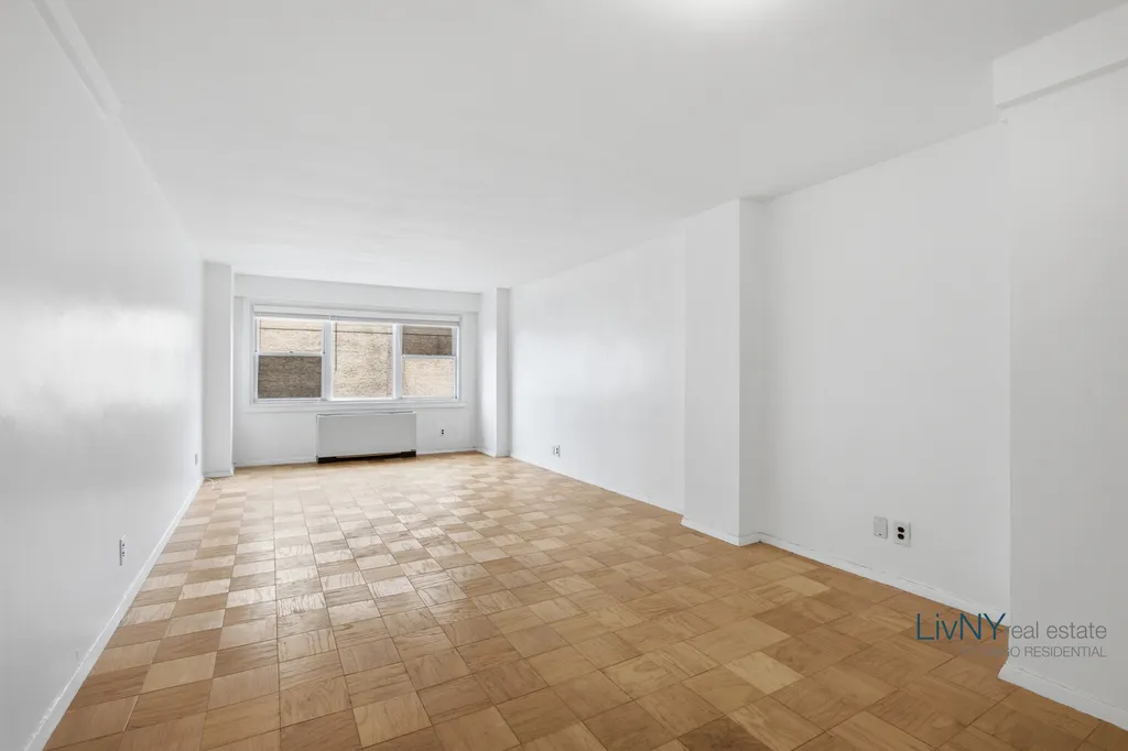 520 E 76th Street New York City NY 10021