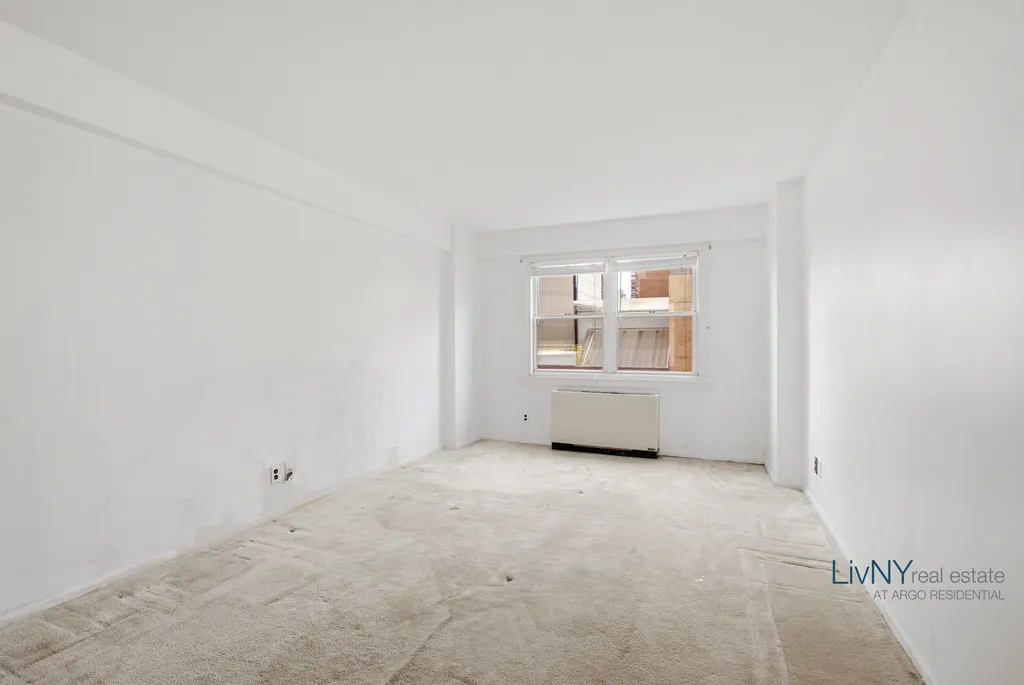 520 E 76th Street New York City NY 10021