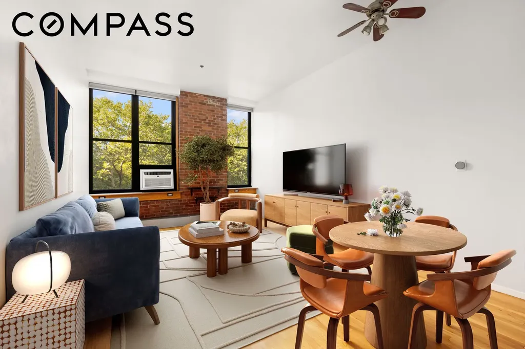 372 Dekalb Avenue New York City NY 11205