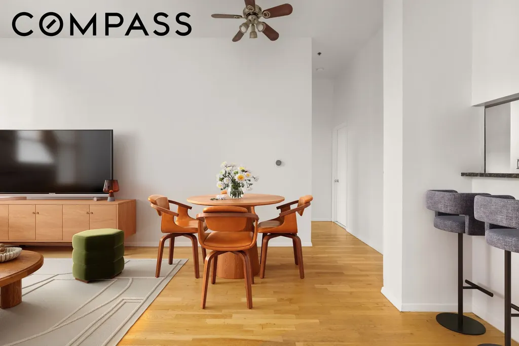 372 Dekalb Avenue New York City NY 11205