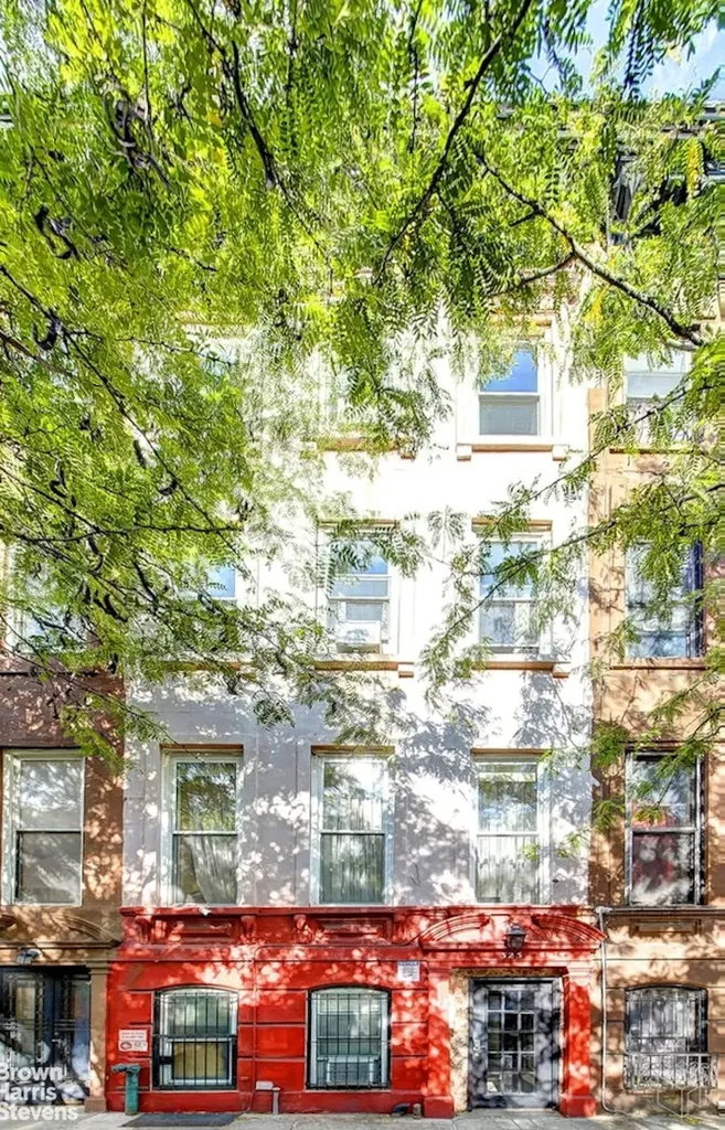 323 E 116th Street New York City NY 10029