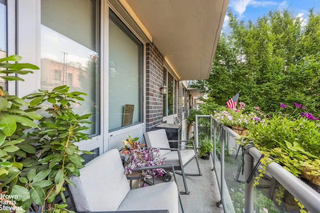 5-49 Borden Avenue New York City NY 11101