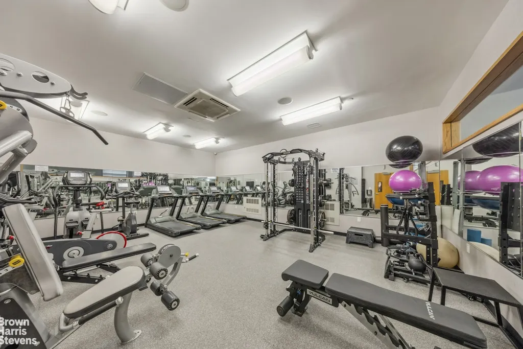 5-49 Borden Avenue New York City NY 11101