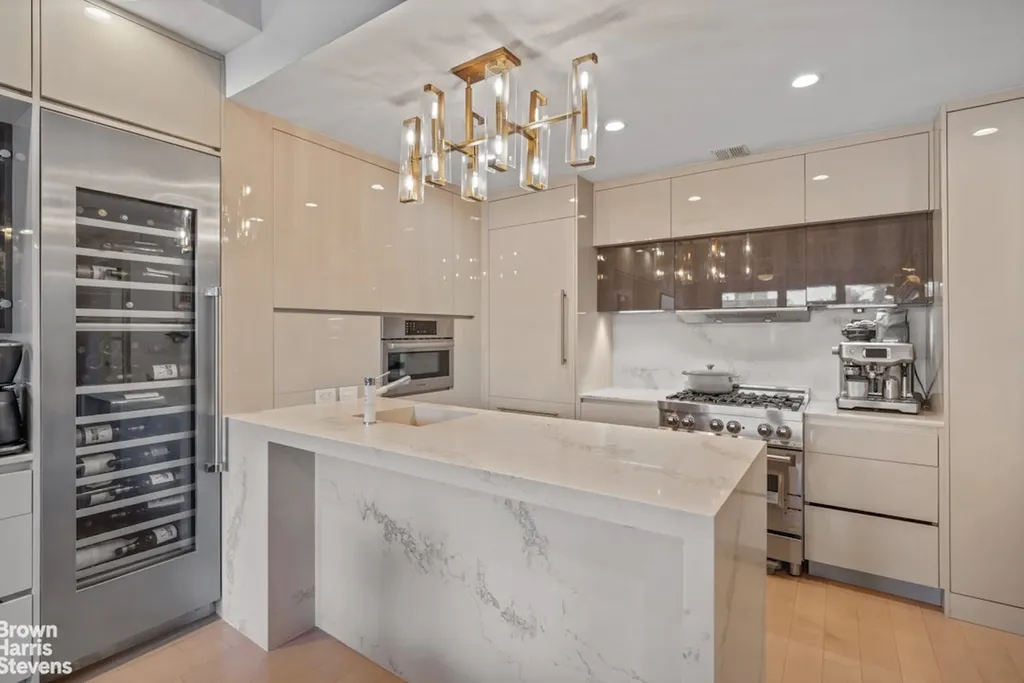 5-49 Borden Avenue New York City NY 11101