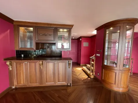330 E 38th Street New York City NY 10016