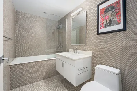 300 E 79th Street New York City NY 10075