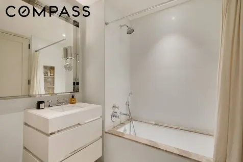 308 N 7th Street New York City NY 11211