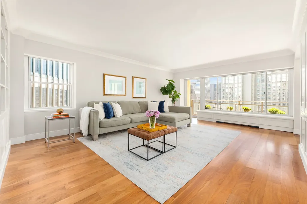 118 E 60th Street New York City NY 10022