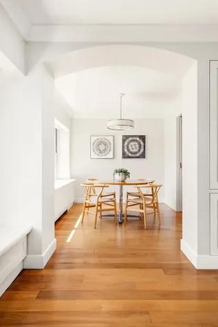 118 E 60th Street New York City NY 10022