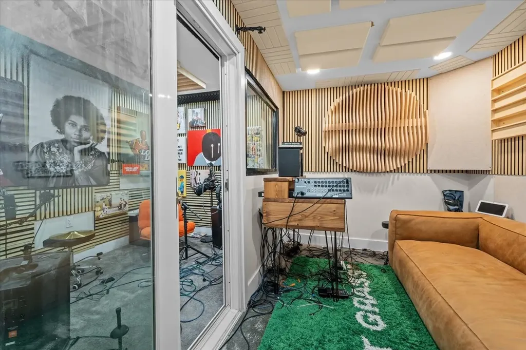 256 Highland Boulevard New York City NY 11207